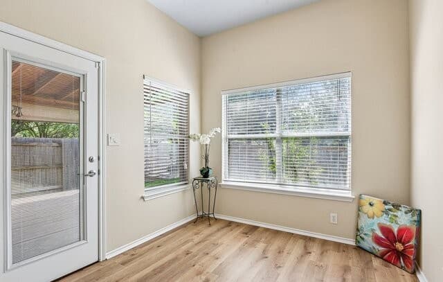 24806  Cloudy Crk, San Antonio, TX 78255 — photo 18