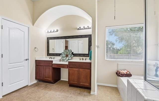 24806  Cloudy Crk, San Antonio, TX 78255 — photo 24