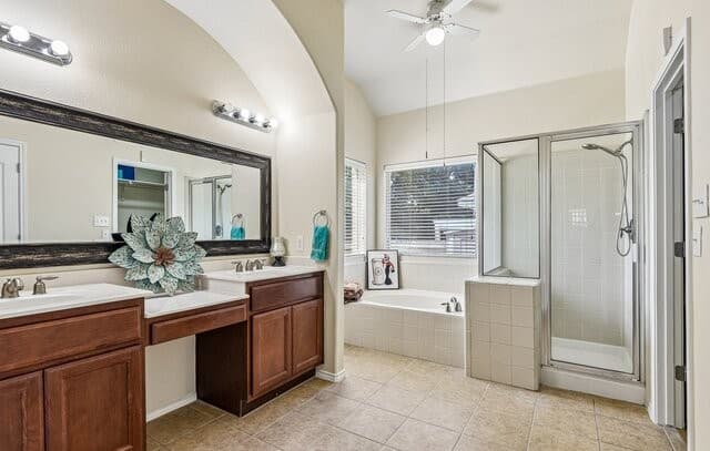 24806  Cloudy Crk, San Antonio, TX 78255 — photo 25
