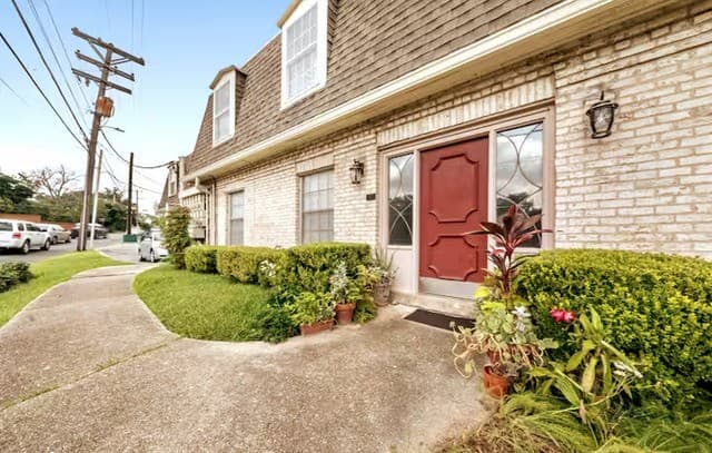 168  Barilla Pl Unit B-205, San Antonio, TX 78209 — photo 12