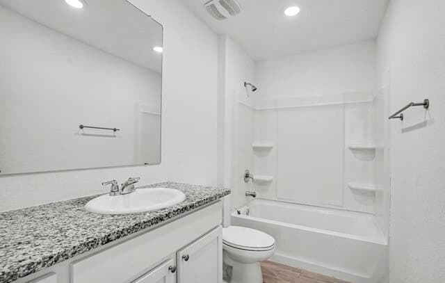 5427  Daphne Path, San Antonio, TX 78253 — photo 14