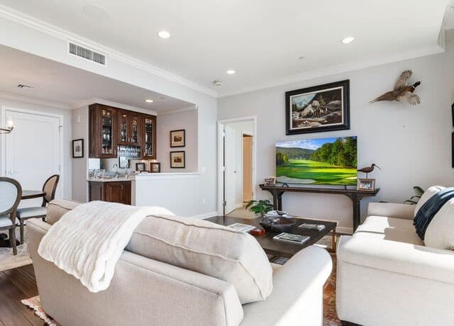 4242  Broadway Street Unit 802, San Antonio, TX 78209 — photo 4