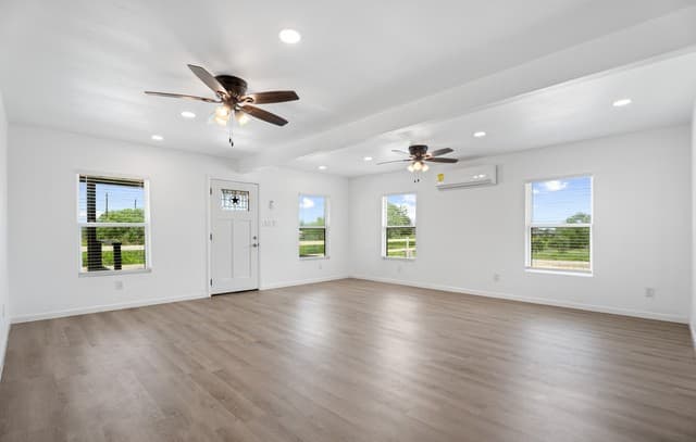 8701  County Road 128, Floresville, TX 78114 — photo 7