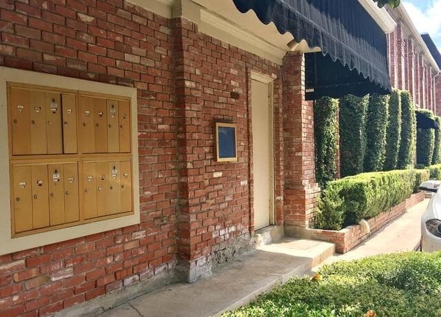 8033 N New Braunfels Ave Unit 300 D, San Antonio, TX 78209 — photo 11
