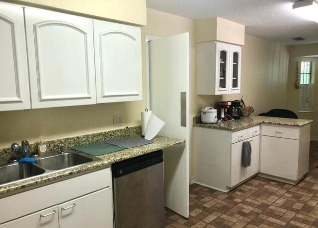 8033 N New Braunfels Ave Unit 300 D, San Antonio, TX 78209 — photo 6