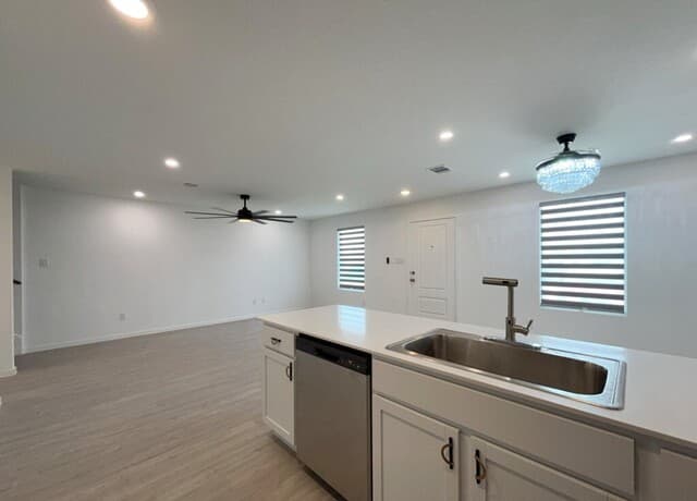 6914  Dorato Ridge, Elmendorf, TX 78112 — photo 15
