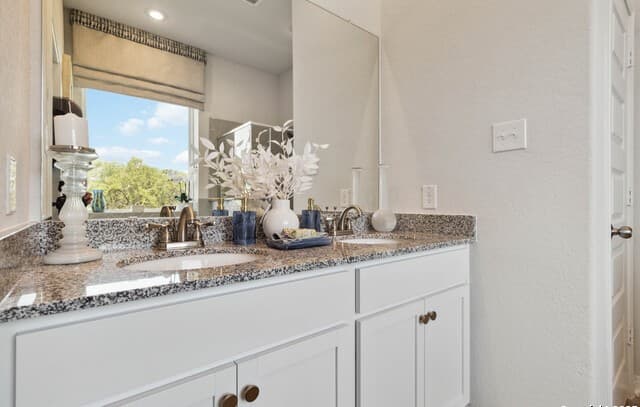 8526  Red Hawk Loop, San Antonio, TX 78222 — photo 11