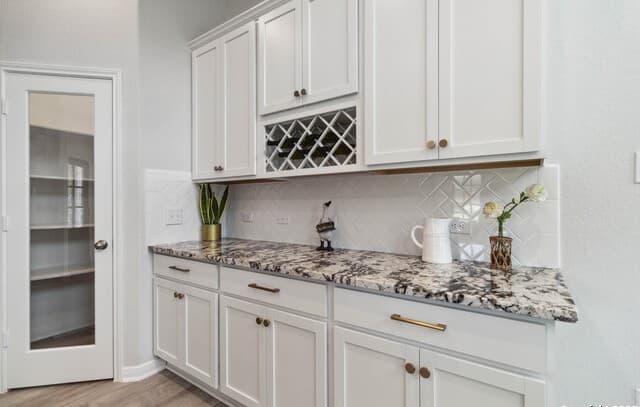 8526  Red Hawk Loop, San Antonio, TX 78222 — photo 5