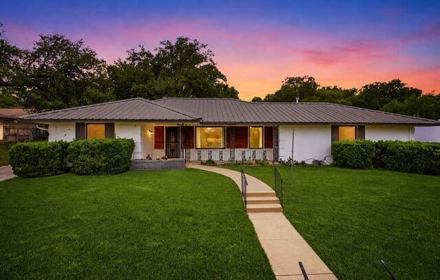 4103 Mount Laurel