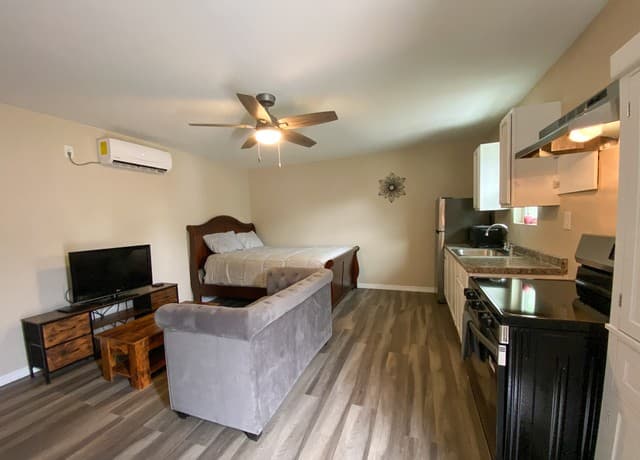 107 W Jewell St Unit BLDG B, San Antonio, TX 78226 — photo 3