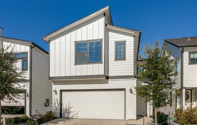 16011 Babcock Rd #4