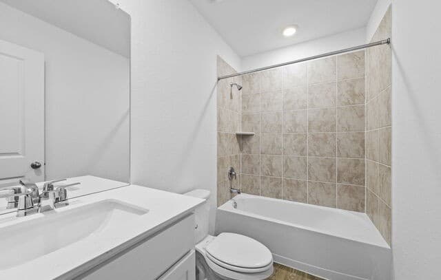 16064  Mahogany Way, Elmendorf, TX 78112 — photo 10