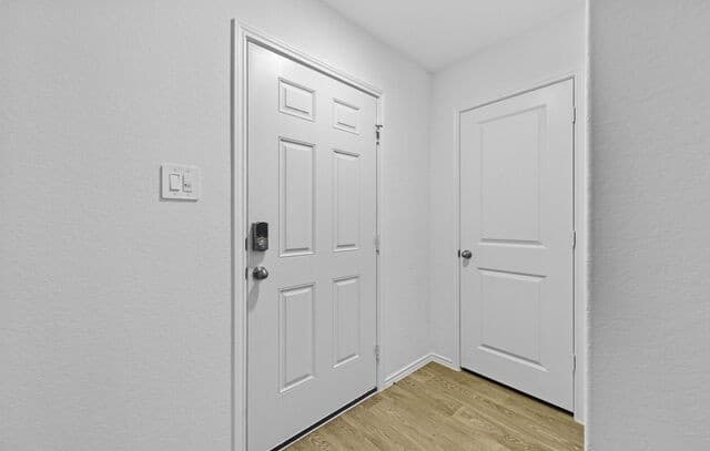 16064  Mahogany Way, Elmendorf, TX 78112 — photo 3