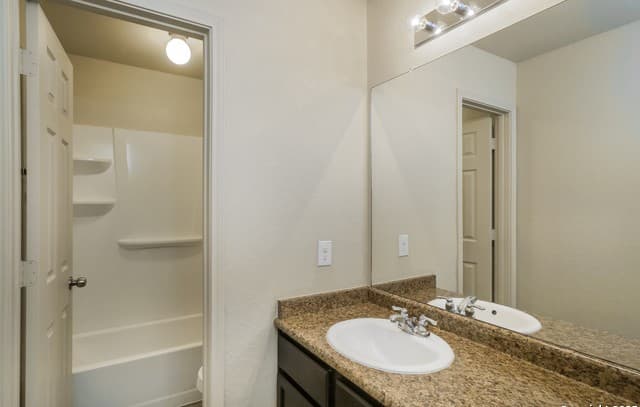 7539  Spanish Dagger, San Antonio, TX 78218 — photo 11