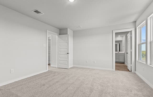 9947  Chavaneaux Lndg, San Antonio, TX 78221 — photo 12