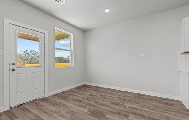 9947  Chavaneaux Lndg, San Antonio, TX 78221 — photo 5