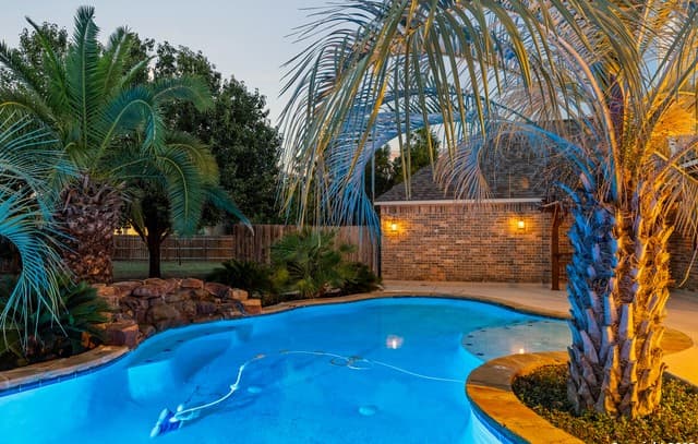 9715  Wind Gate Pkwy, San Antonio, TX 78254 — photo 3