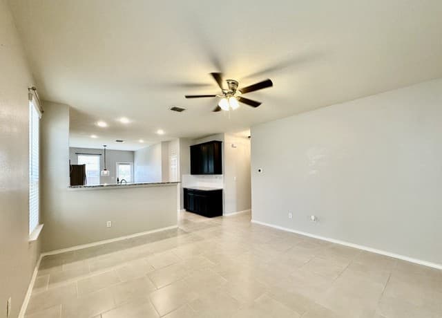 452  Holly Bush, New Braunfels, TX 78130 — photo 10