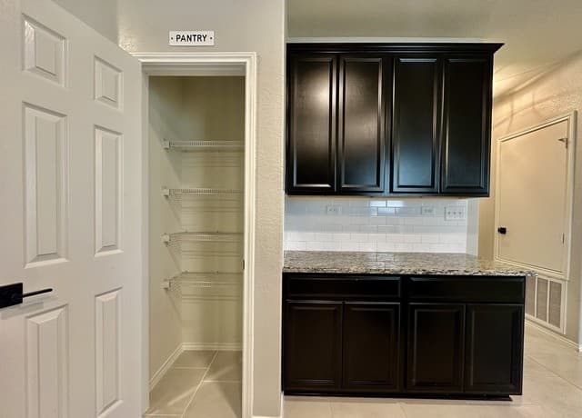 452  Holly Bush, New Braunfels, TX 78130 — photo 18