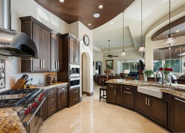 131  Champions Bend, San Antonio, TX 78258 — photo 15