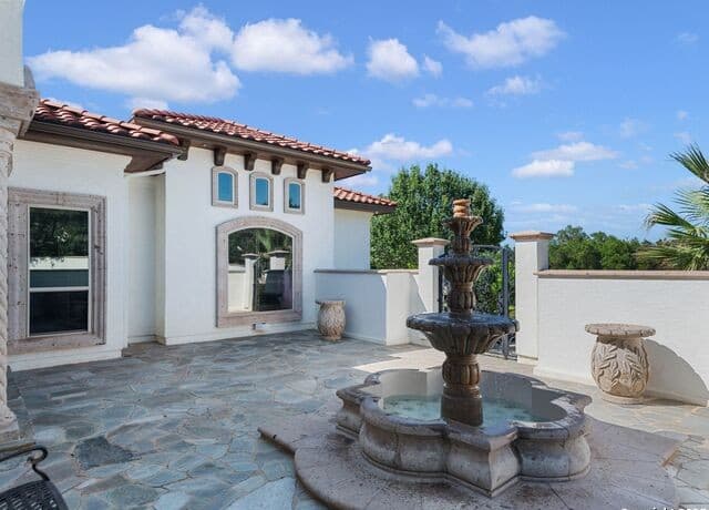 131  Champions Bend, San Antonio, TX 78258 — photo 6