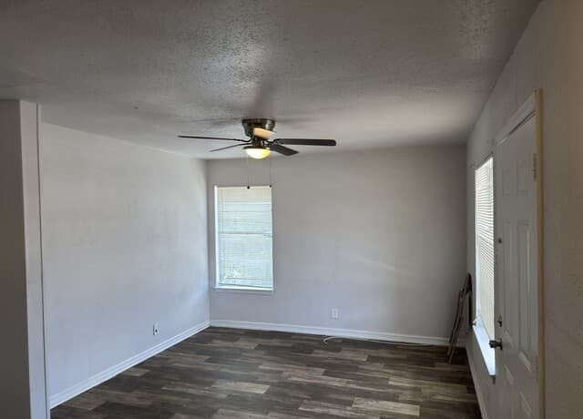 3614  Neer Unit 3, San Antonio, TX 78201 — photo 4