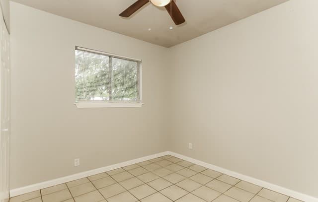 738  Sterling Drive, San Antonio, TX 78220 — photo 10