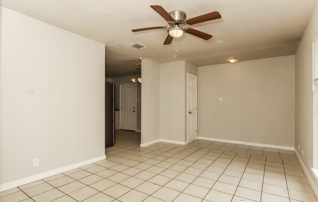 738  Sterling Drive, San Antonio, TX 78220 — photo 6