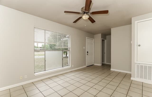 738  Sterling Drive, San Antonio, TX 78220 — photo 8