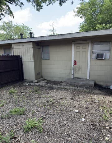 3614  Neer Unit 7, San Antonio, TX 78201 — photo 16