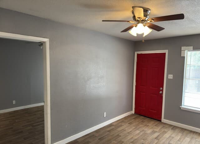 3614  Neer Unit 7, San Antonio, TX 78201 — photo 4