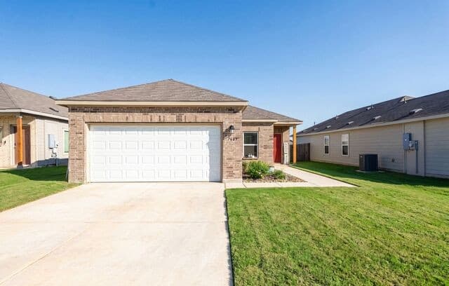 7663  Stud Dr., Elmendorf, TX 78112 — photo 2