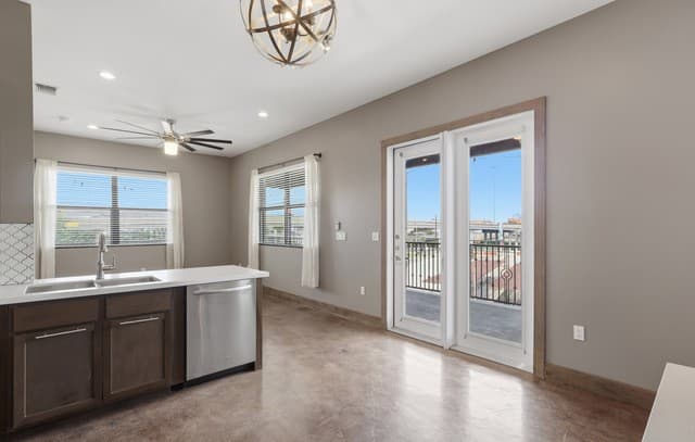 1542 N Alamo St Unit 201, San Antonio, TX 78215 — photo 6