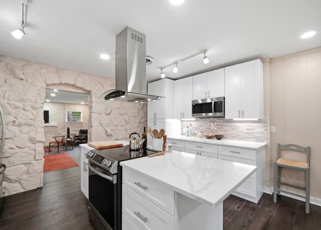 19214  Grey Forest, Helotes, TX 78023 — photo 16