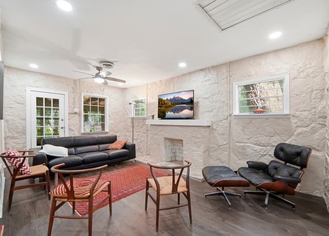 19214  Grey Forest, Helotes, TX 78023 — photo 5