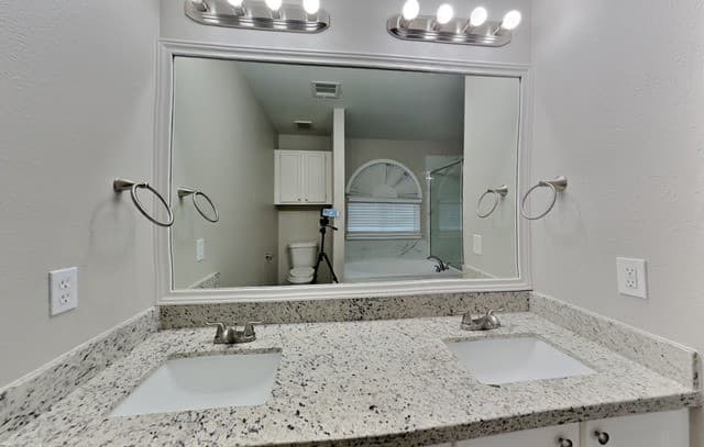 10406  Appaloosa Bay, San Antonio, TX 78254 — photo 9