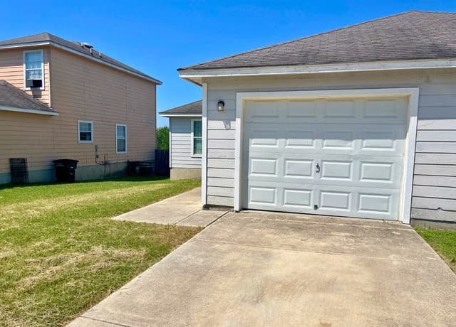 13031  O'Connor Cove, San Antonio, TX 78233 — photo 3
