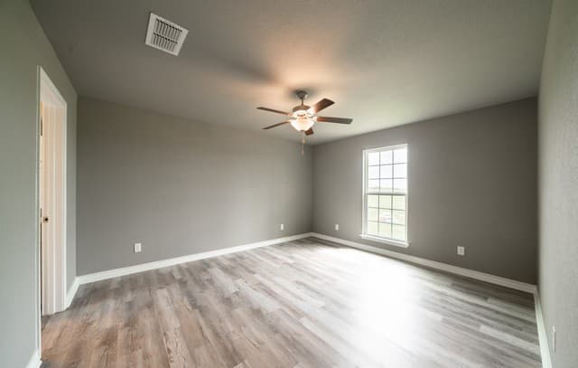 2948  Fm 1922, Floresville, TX 78114 — photo 11