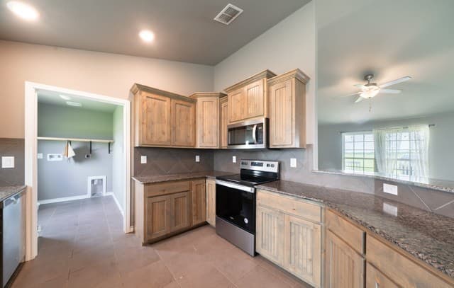 2948  Fm 1922, Floresville, TX 78114 — photo 7