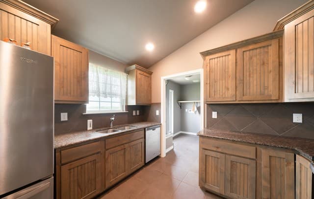 2948  Fm 1922, Floresville, TX 78114 — photo 8