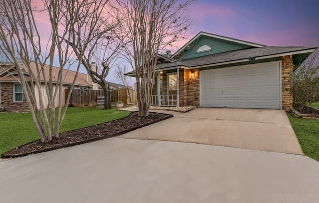 3335  Stone Cave, San Antonio, TX 78247 — photo 2