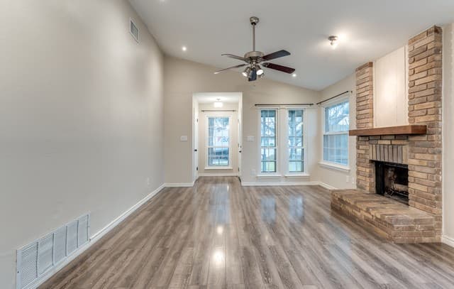 3335  Stone Cave, San Antonio, TX 78247 — photo 4