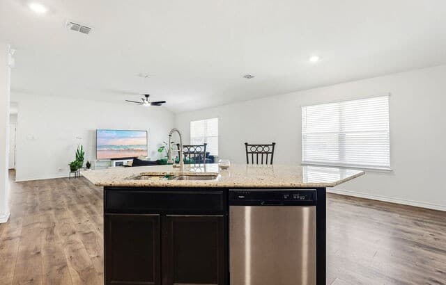 9916  Bratten Rise, San Antonio, TX 78254 — photo 5