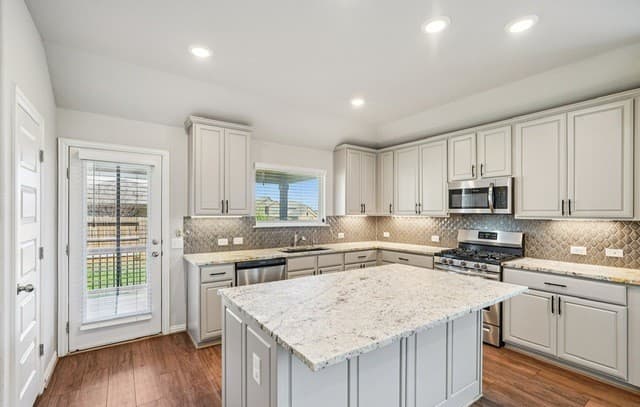 2034  Egret Ave, New Braunfels, TX 78132 — photo 11