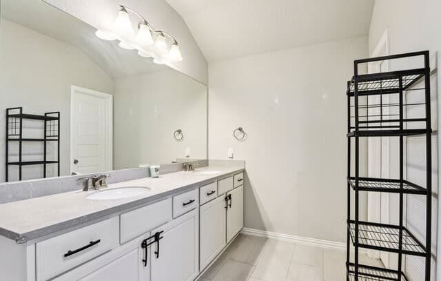 2034  Egret Ave, New Braunfels, TX 78132 — photo 19