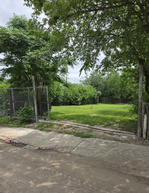 1406 W Ridgewood ct