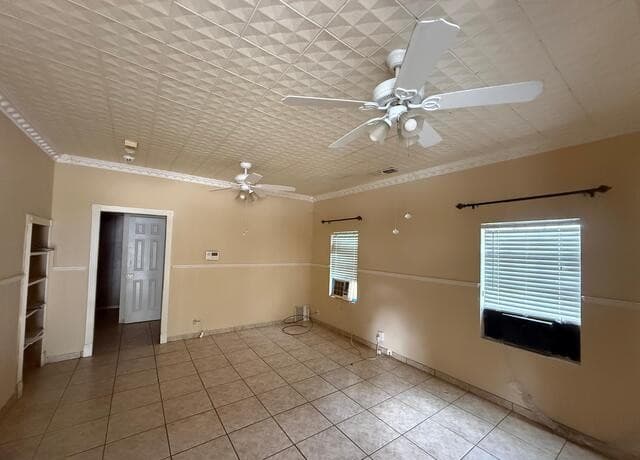 122  Tipton, San Antonio, TX 78204 — photo 4