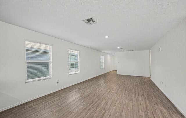 5430  Daphne Path, San Antonio, TX 78253 — photo 3