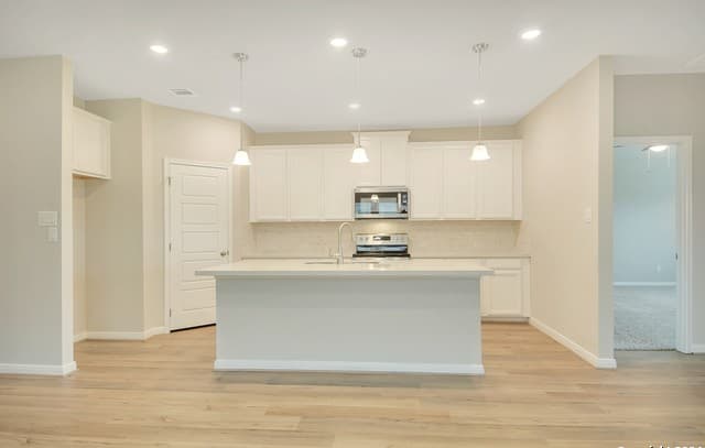 1247  Meyers Mdw, New Braunfels, TX 78130 — photo 9
