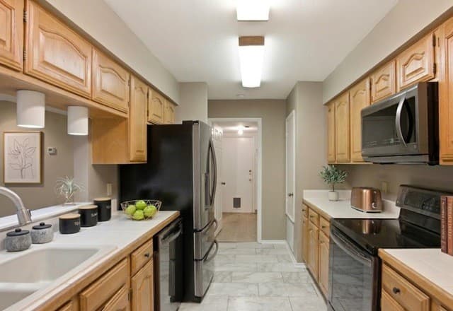 7930  Roanoke Run Unit 503, San Antonio, TX 78240 — photo 13